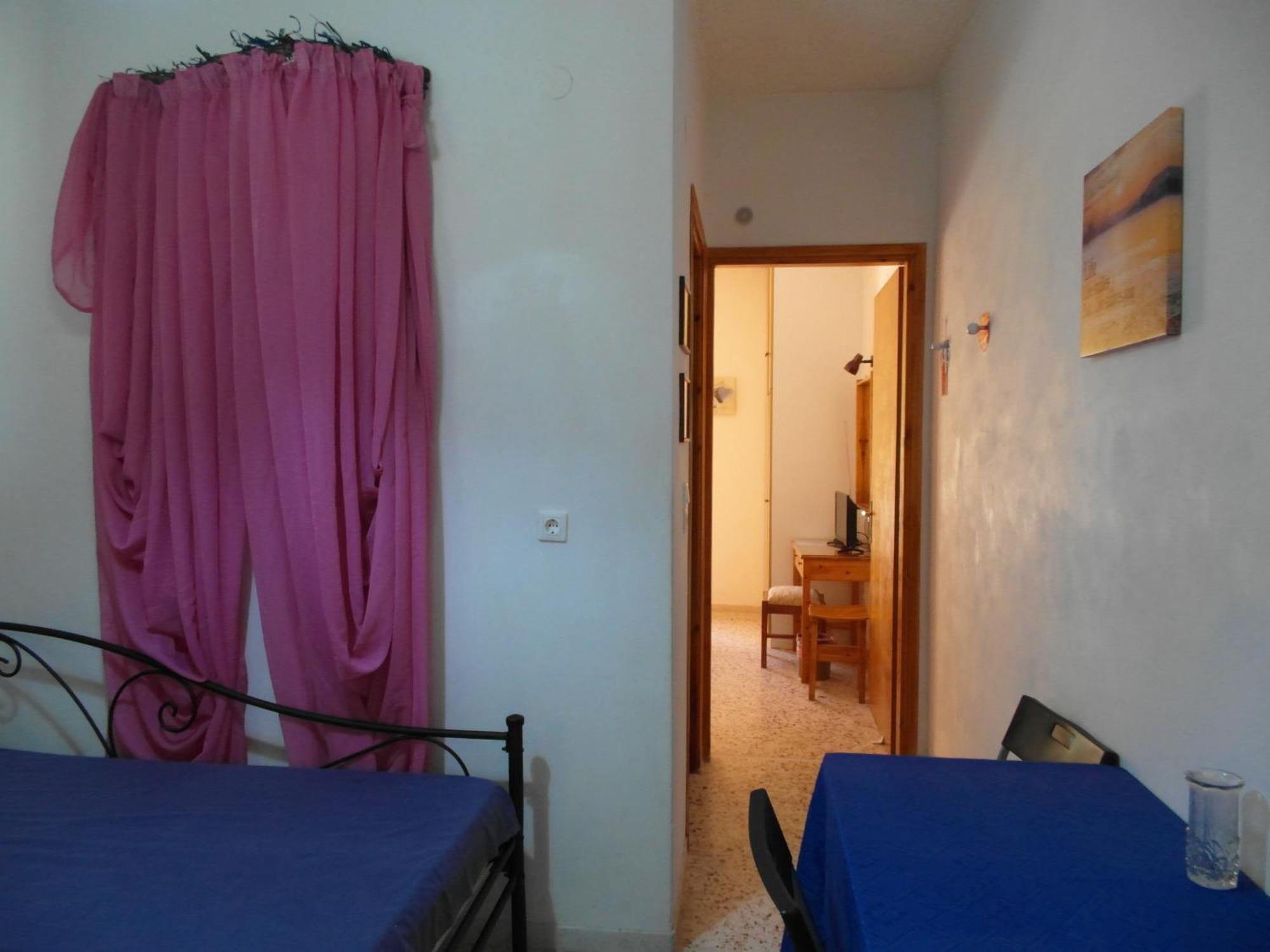 Agia Marina  Eri Studios الغرفة الصورة