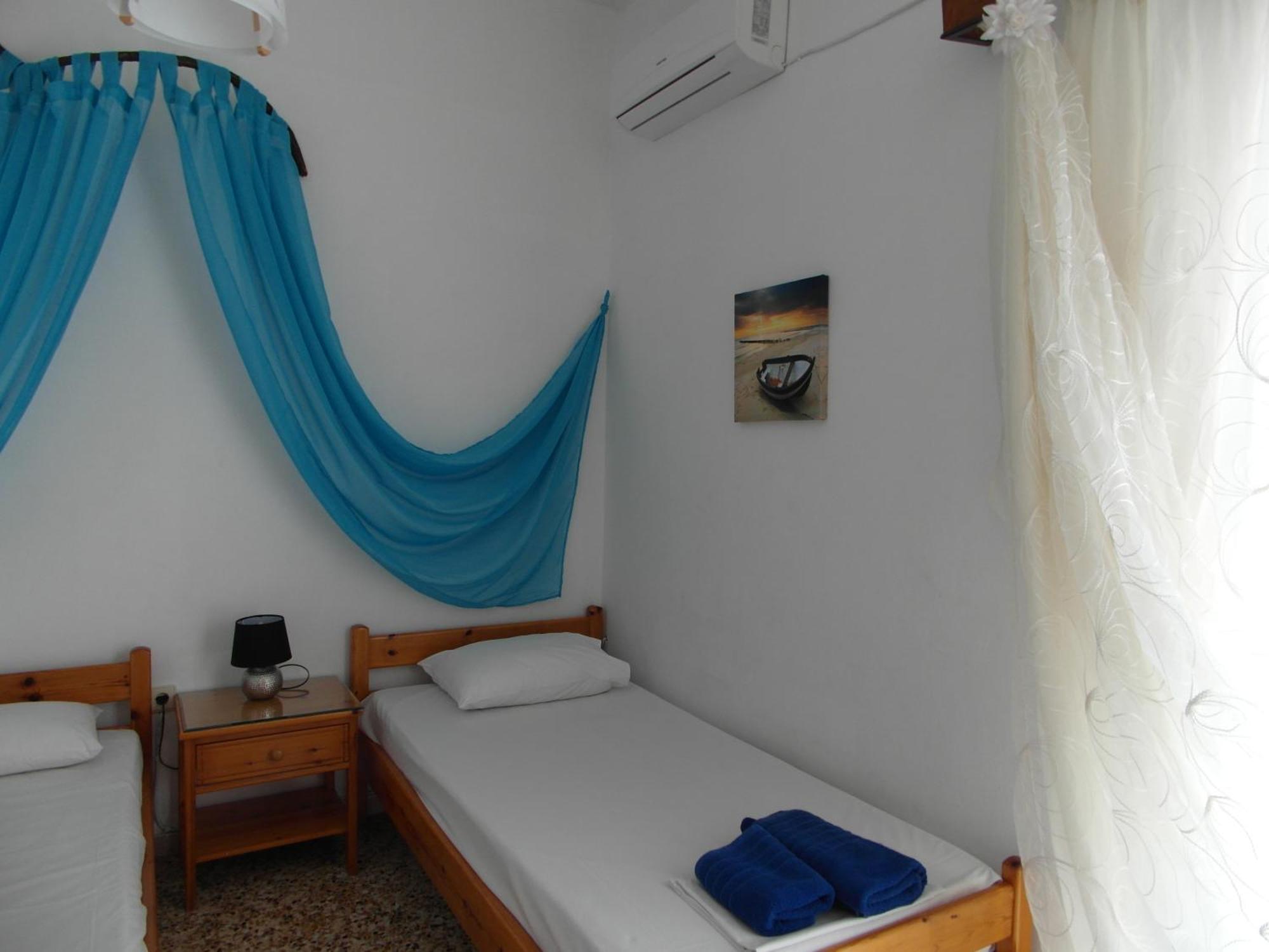Agia Marina  Eri Studios الغرفة الصورة