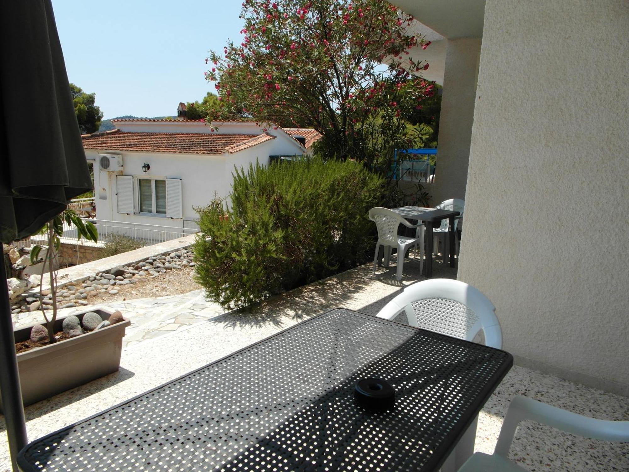 Agia Marina  Eri Studios الغرفة الصورة