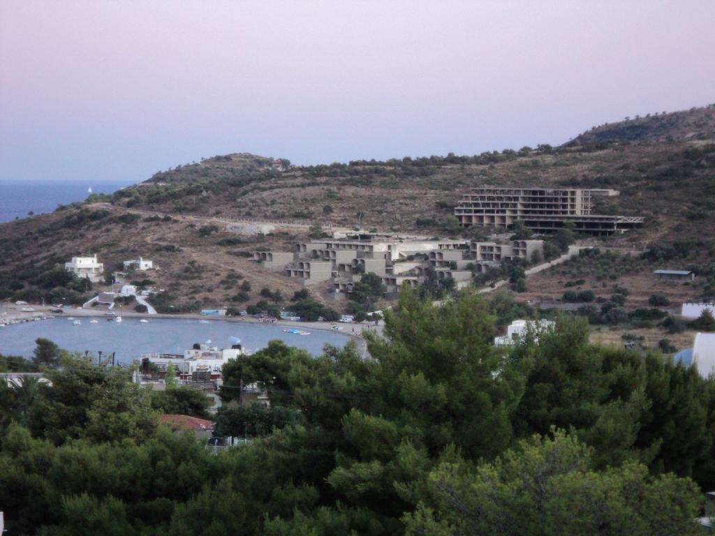 Agia Marina  Eri Studios المظهر الخارجي الصورة